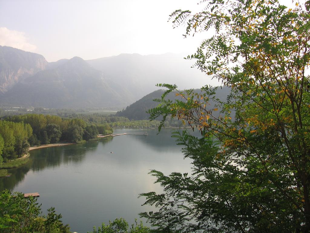 Hotel Concordia Levico Terme Bagian luar foto