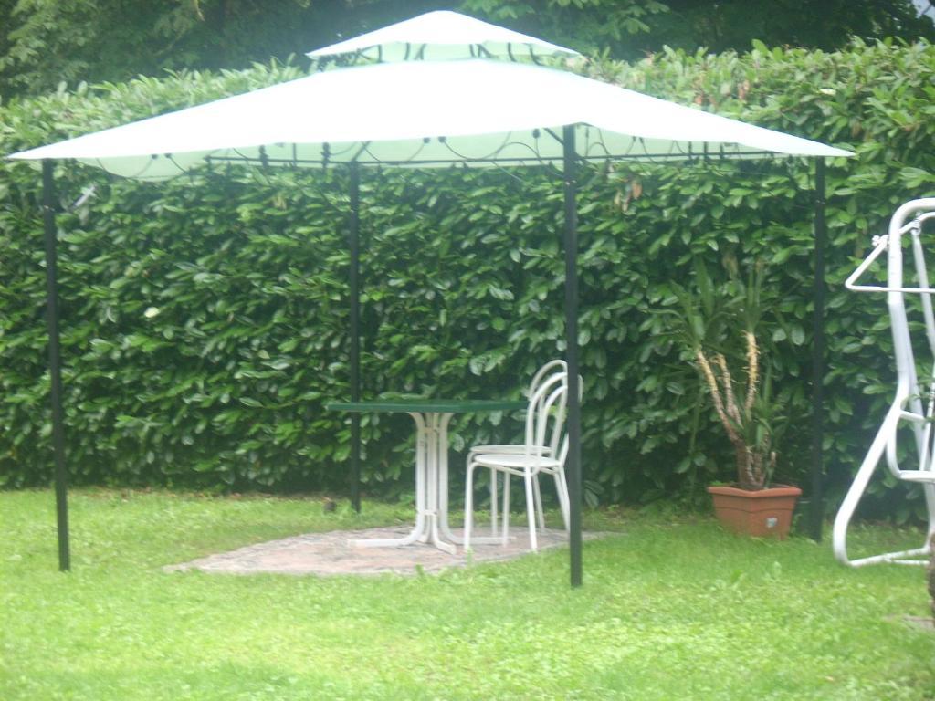 Hotel Concordia Levico Terme Bagian luar foto